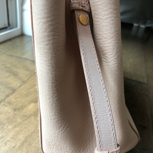 Sold - Picture 3 of 8